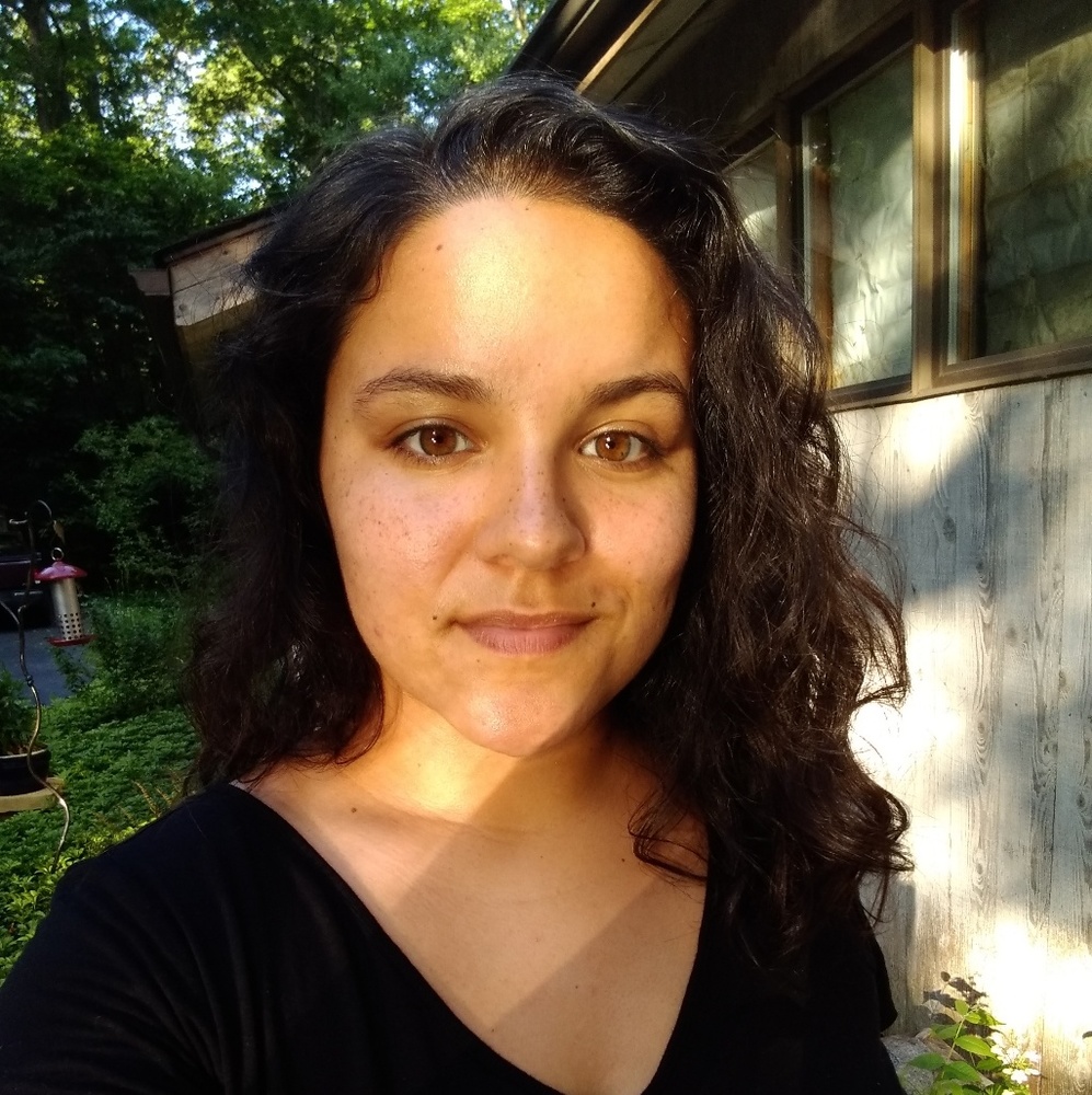 Meet your Posher, Julia